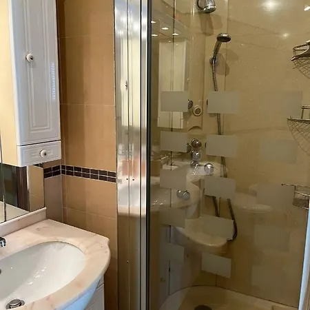 Villa Eden Cap : A Delightful 11 Adults Just One Km Away From Monte Carlo Station