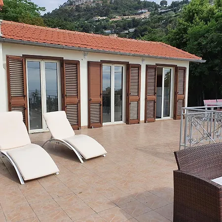 Villa Eden Cap : A Delightful 11 Adults Just One Km Away From Monte Carlo Station