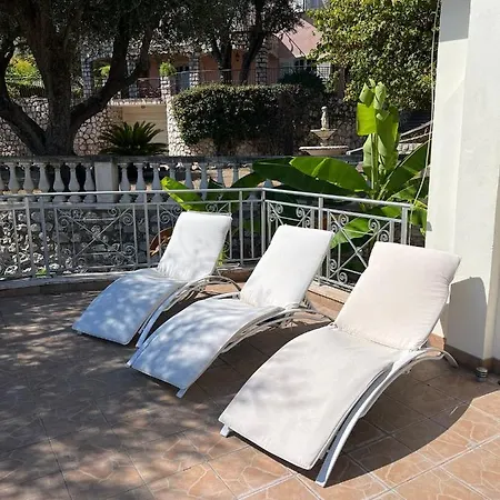 Eden Cap : A Delightful 11 Adults Just One Km Away From Monte Carlo Station *